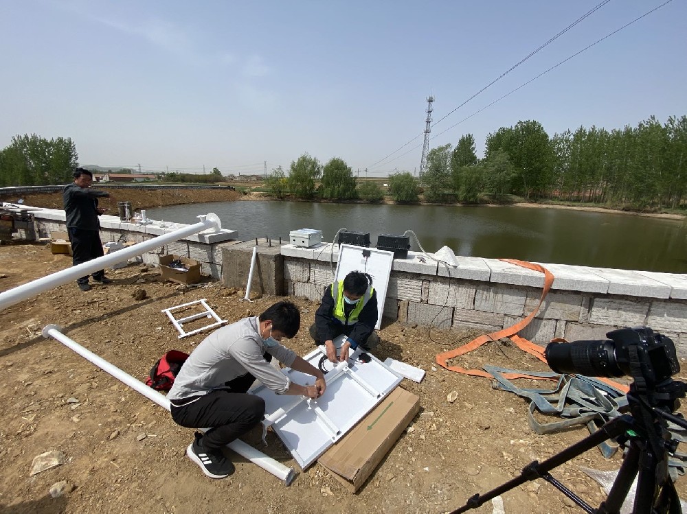 日照河海水利雷达水文监测站安装案例